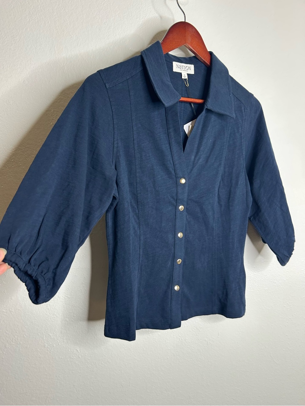 NWT Nation LA 100% Cotton Navy Blue Gold Button Down Collared Short Sleeve Top